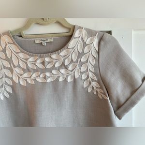 Madewell Floral Embroidered Top, size XS